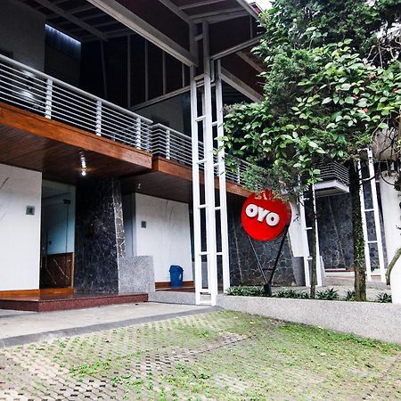 Oyo 229 Hi Quality Otel Bandung Dış mekan fotoğraf