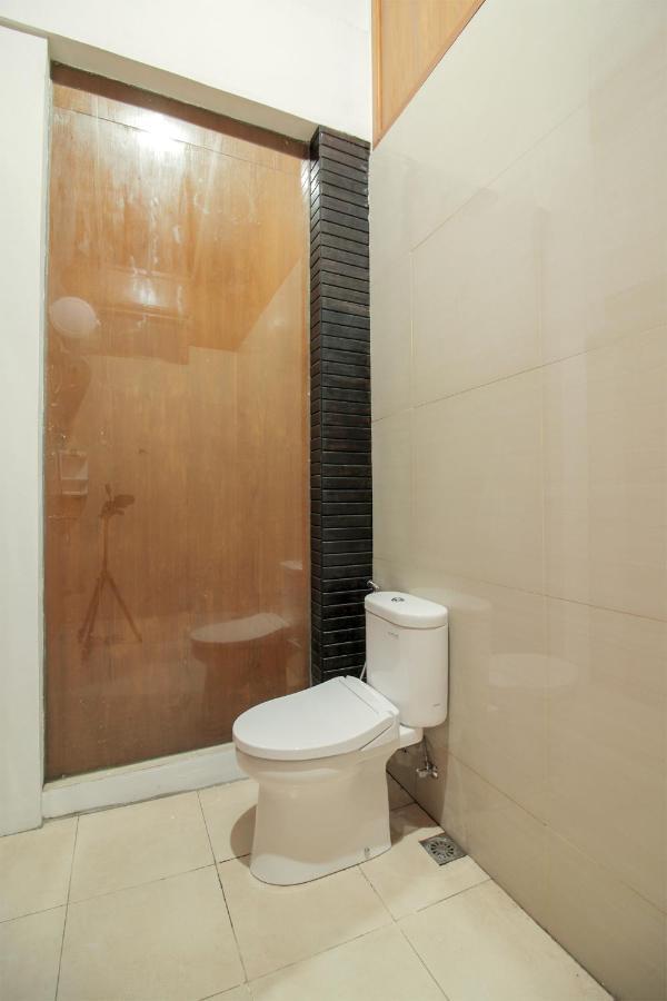 Oyo 229 Hi Quality Otel Bandung Dış mekan fotoğraf