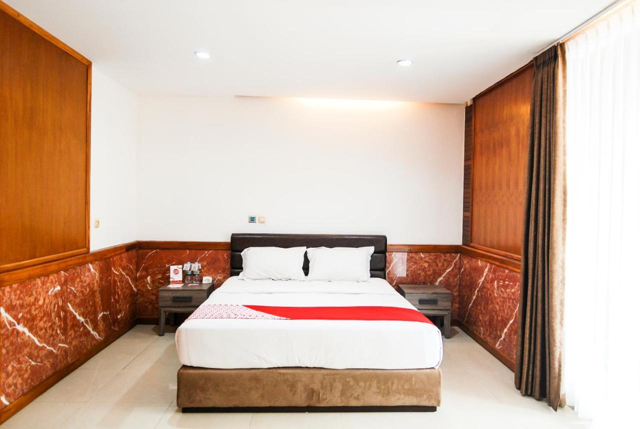 Oyo 229 Hi Quality Otel Bandung Dış mekan fotoğraf