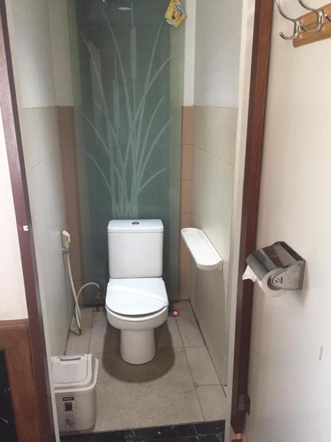 Oyo 229 Hi Quality Otel Bandung Dış mekan fotoğraf