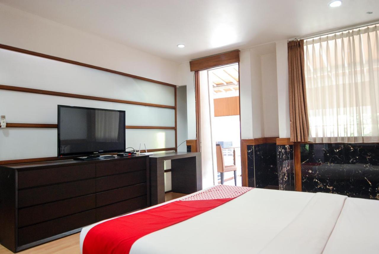 Oyo 229 Hi Quality Otel Bandung Dış mekan fotoğraf