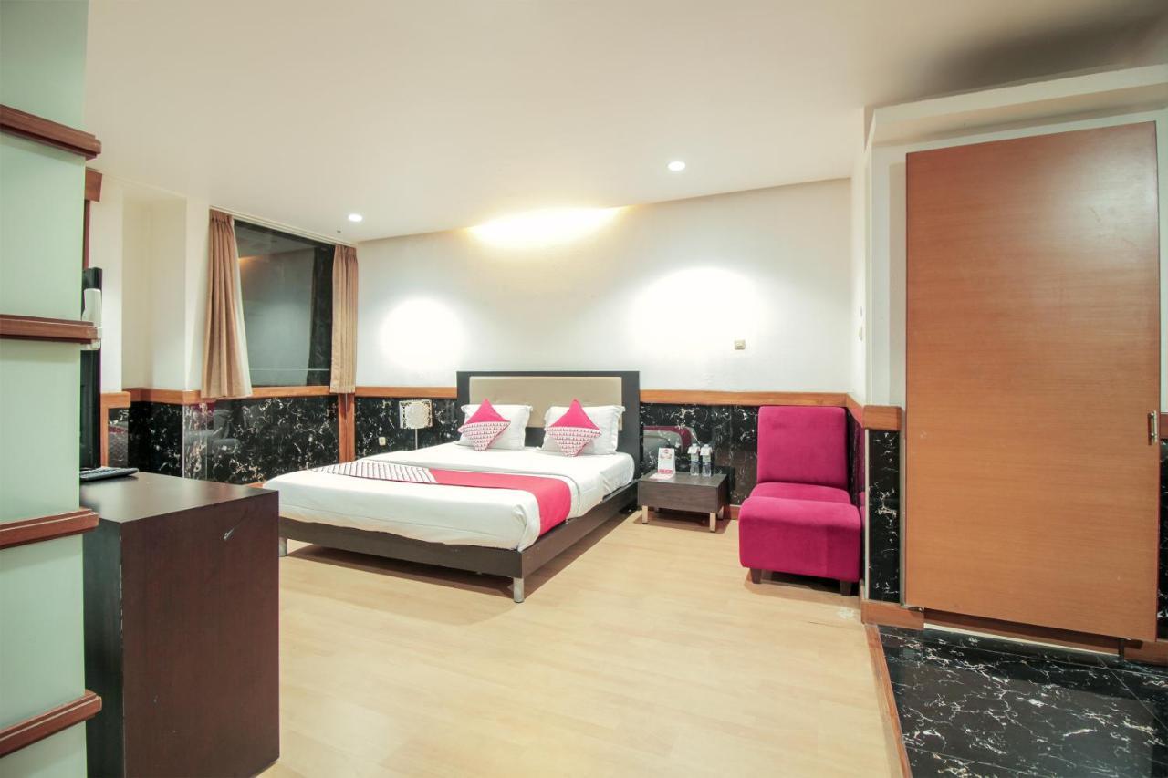 Oyo 229 Hi Quality Otel Bandung Dış mekan fotoğraf