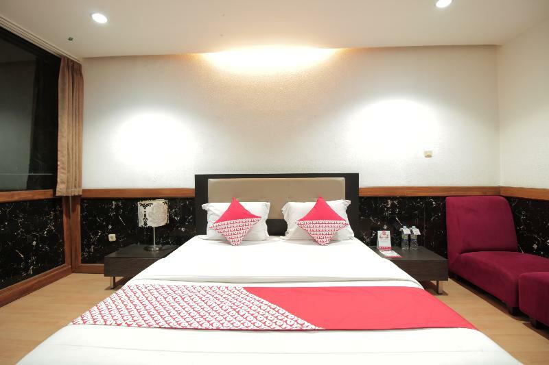 Oyo 229 Hi Quality Otel Bandung Dış mekan fotoğraf