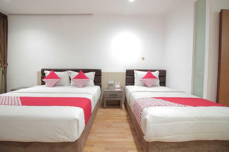 Oyo 229 Hi Quality Otel Bandung Dış mekan fotoğraf