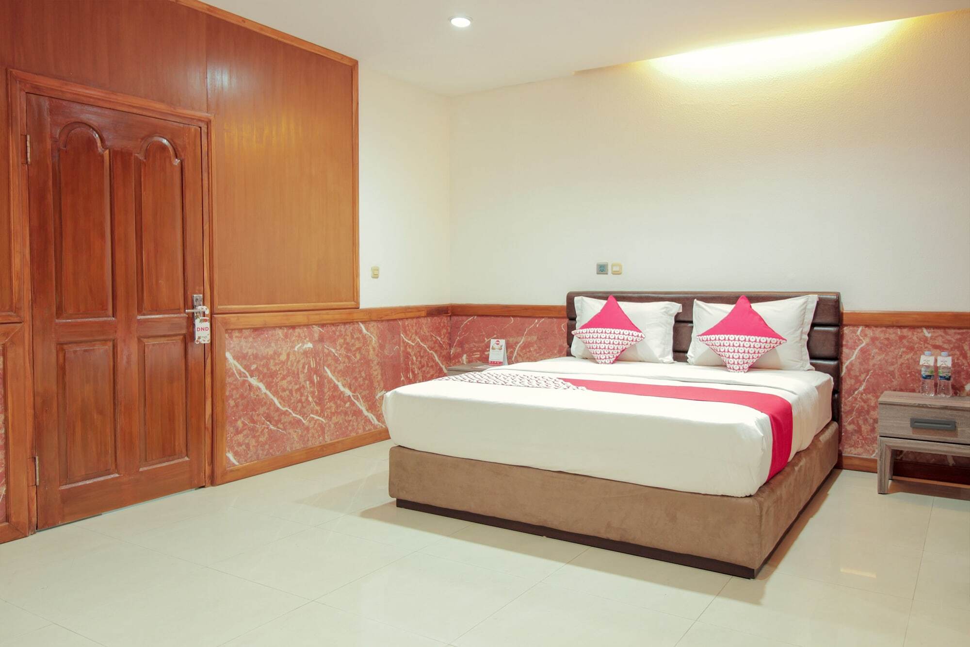 Oyo 229 Hi Quality Otel Bandung Dış mekan fotoğraf