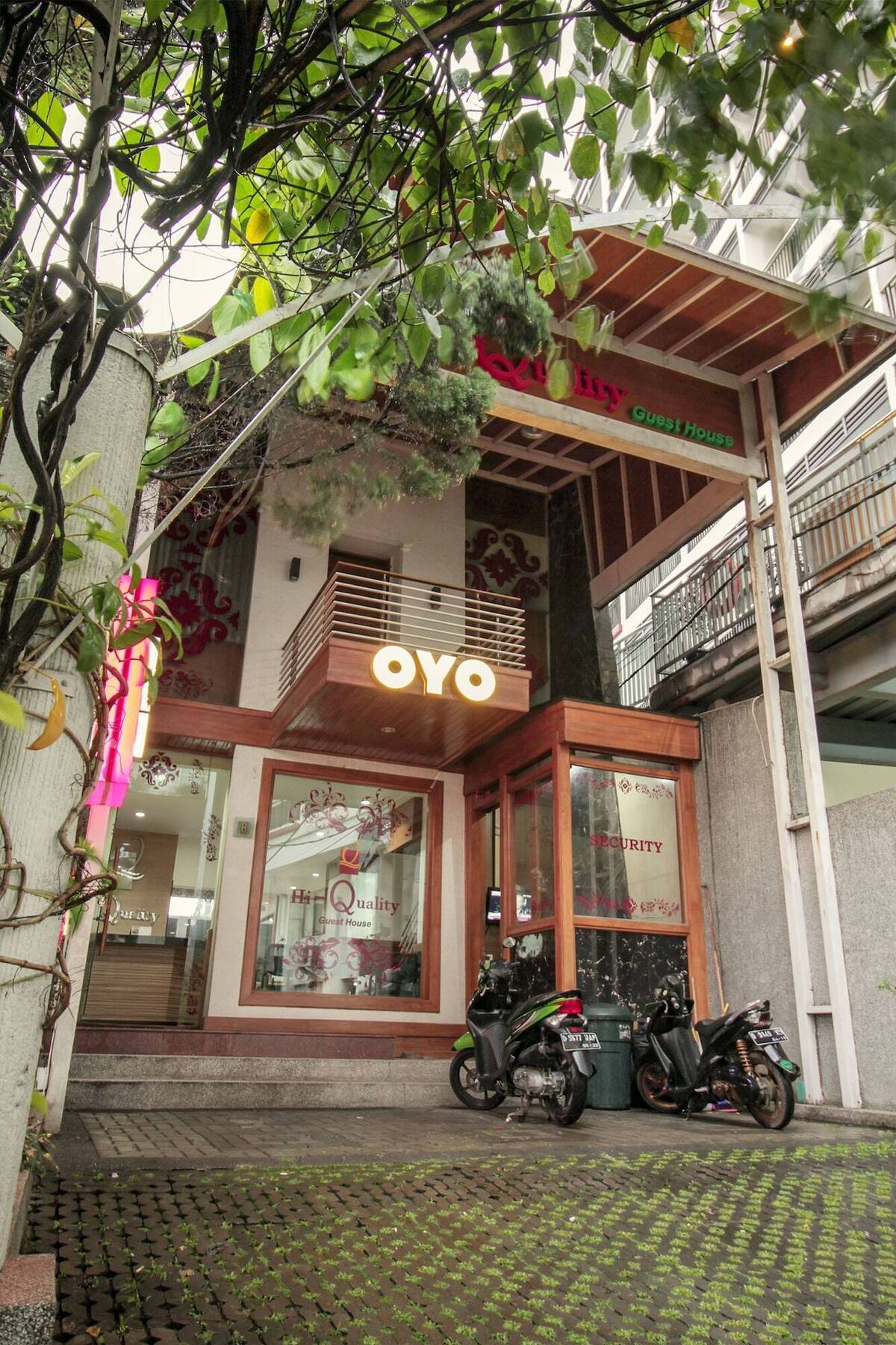 Oyo 229 Hi Quality Otel Bandung Dış mekan fotoğraf