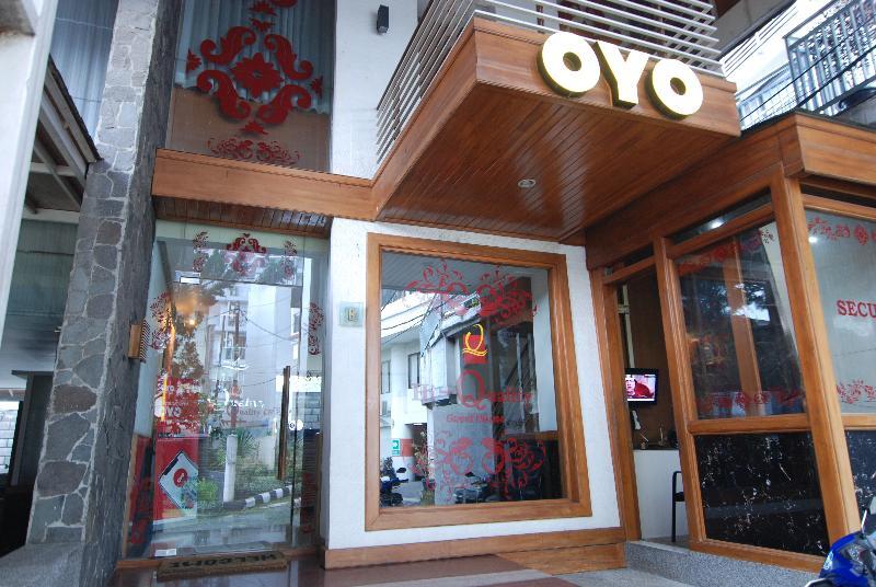 Oyo 229 Hi Quality Otel Bandung Dış mekan fotoğraf